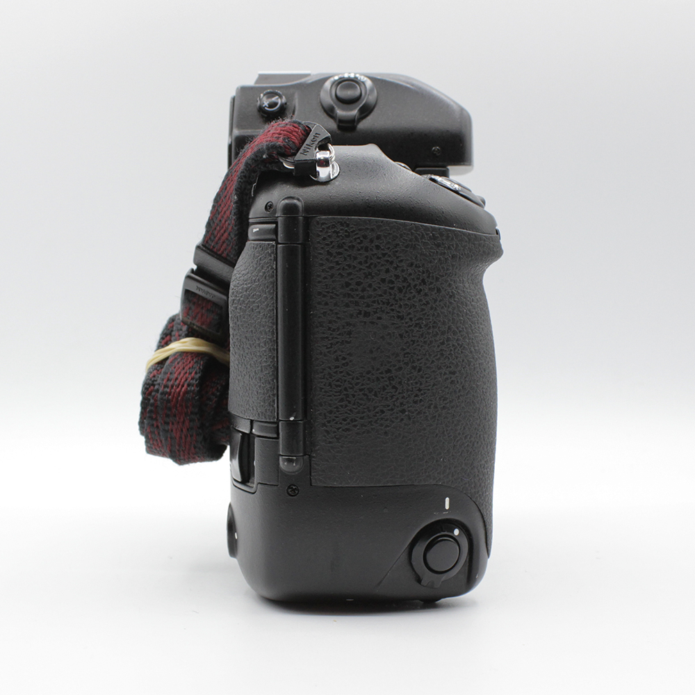 NIKON F5 BODY (110) - Afbeelding 4