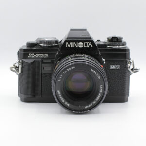 MINOLTA X-700 + MD 50mm F1.7 (160)