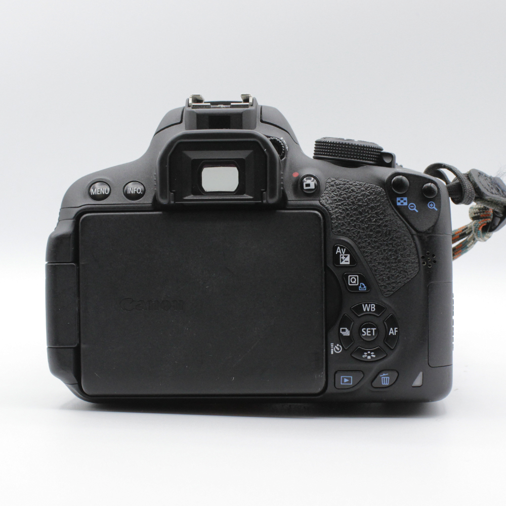 CANON REBEL T5i + 50mm F1.4 (261) - Afbeelding 3