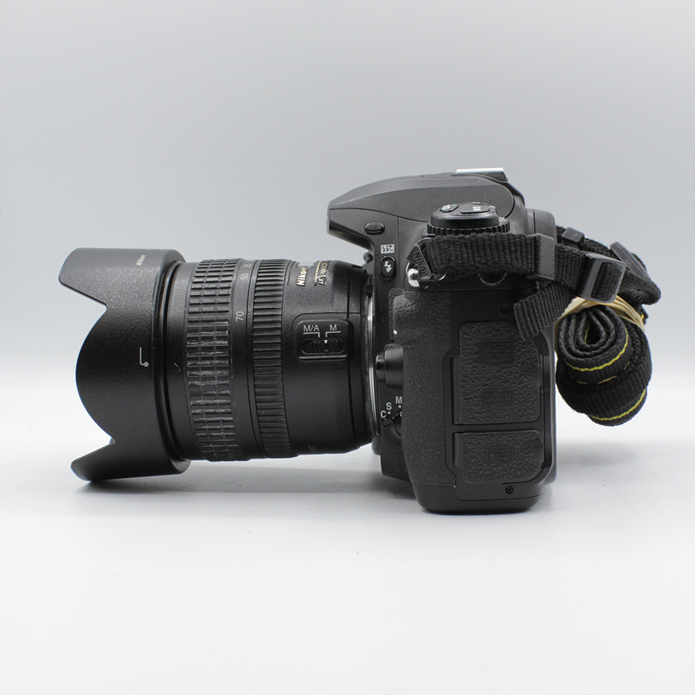 NIKON D200 + 18-70mm (260) - Afbeelding 2